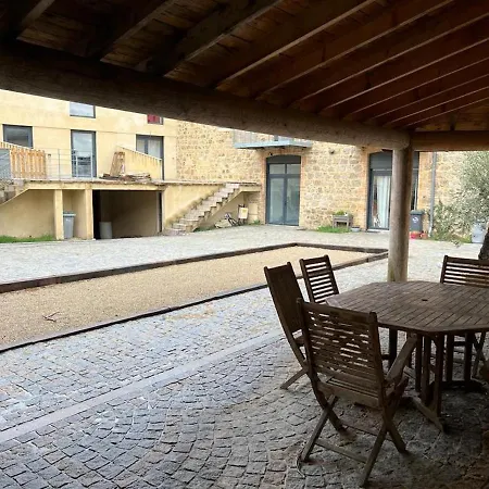 Beau 4 Holiday home *
